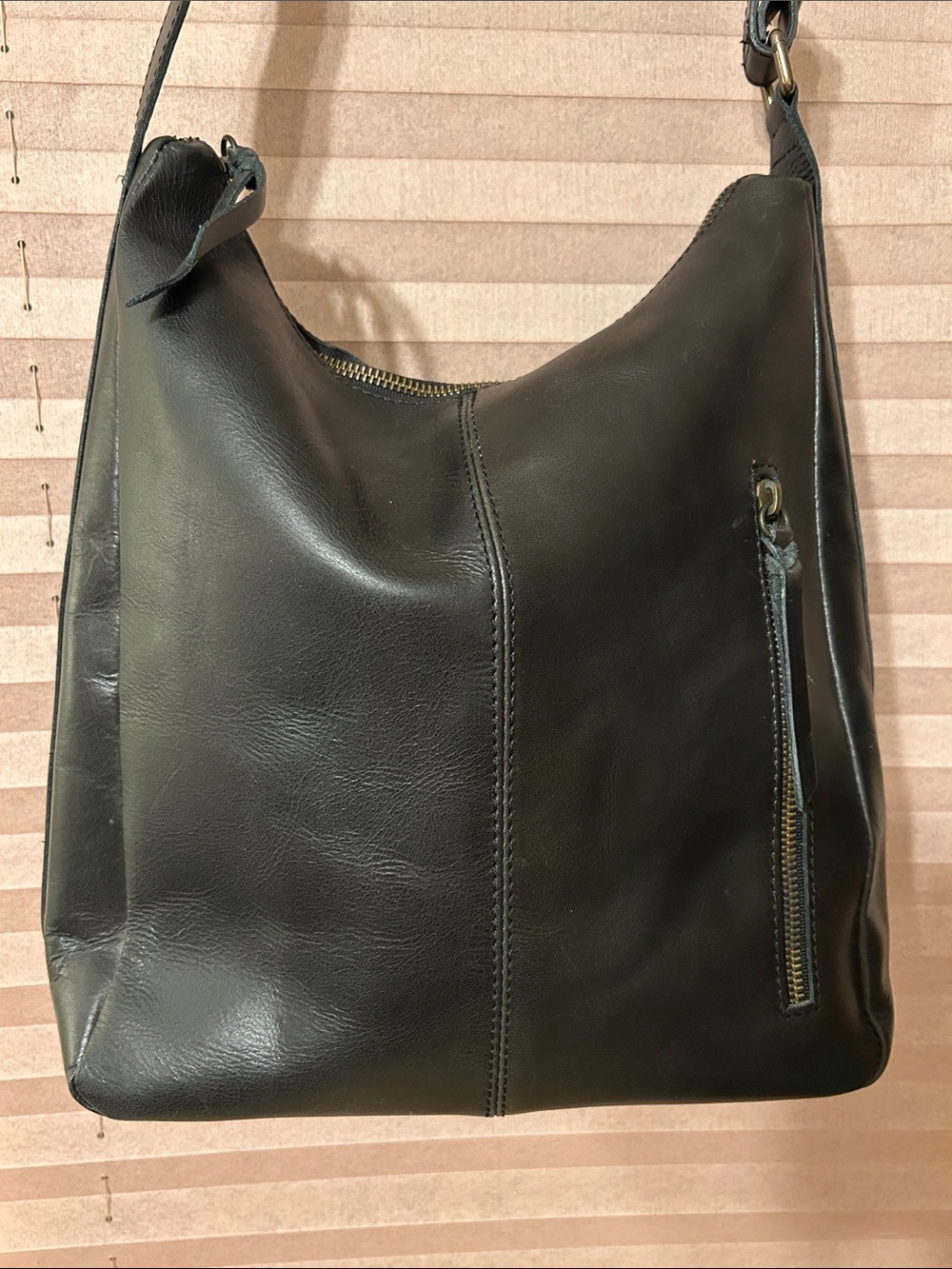 ABLE Black Genuine Leather Hobo Bag Shoulder Purse Adjustable Strap Zip Closure - Picture 2 of 12
